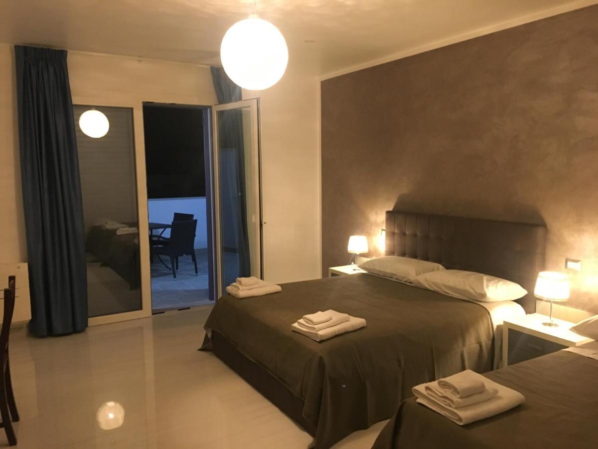 Bed & Breakfast Madigans *